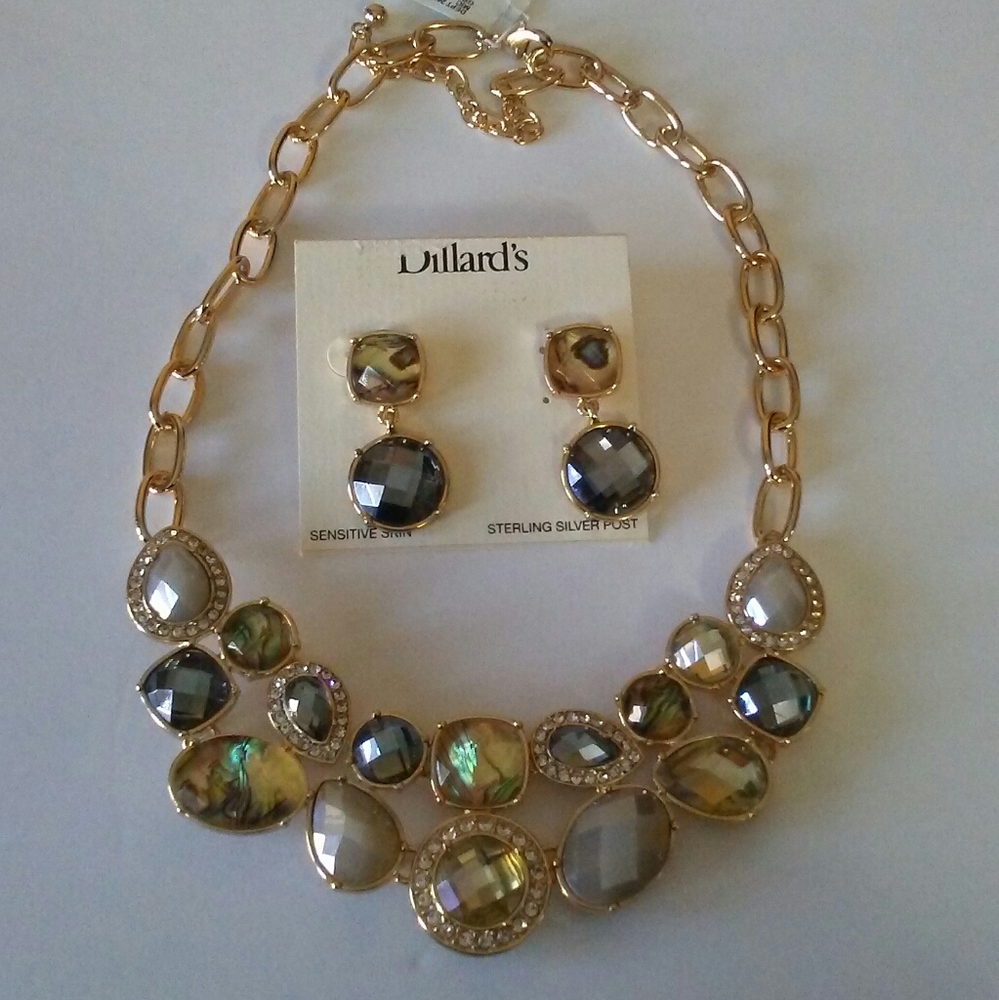 Dillards Necklace and matching earrings